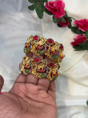 Heriatge Polki Multi Peacock Kada