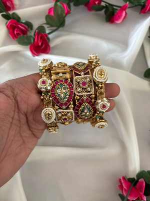 Heritage Minimal Gold Stack (Single Hand)
